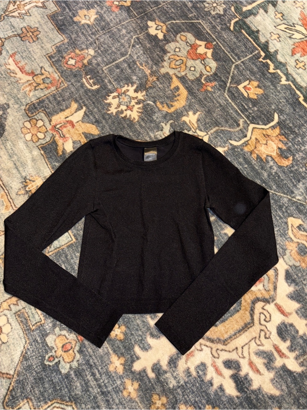 Express Black Long Sleeve Crewneck Top for Women